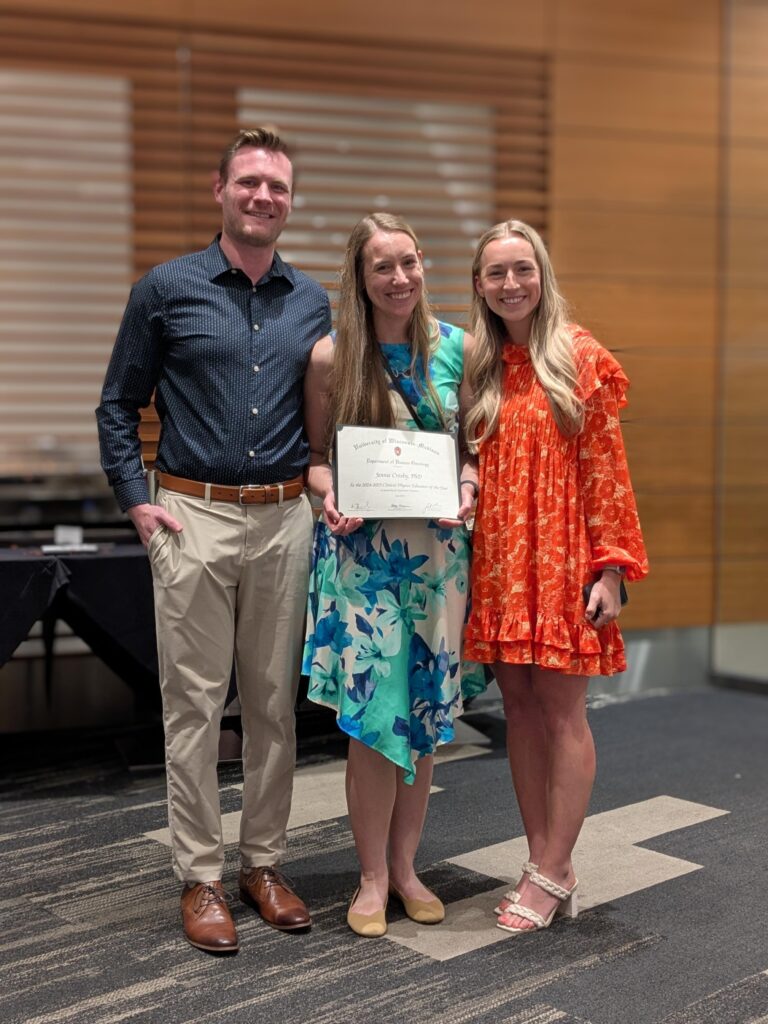 Jennie Crosby receives award from residents